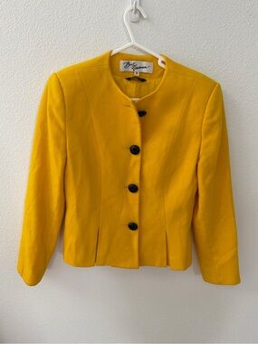 Vintage yellow blazer